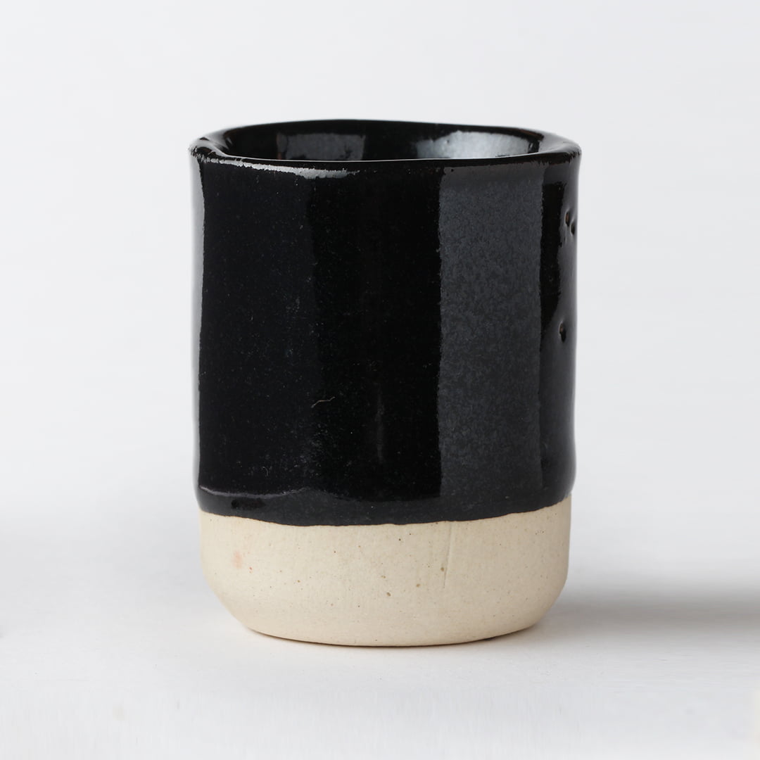 Sara Mid Fire Textured Black A26/2 Sara Mid Fire Textured Black A26/2