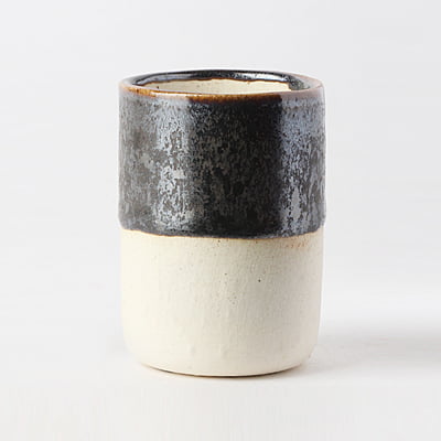 Sara Versatile Oil Spot Textured Natural Black ADH16 Sara Versatile Oil Spot Textured Natural Black ADH16