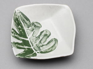 Sara Enamels Opaque White Sara Enamels Opaque White